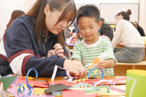 10/12(土)　こども造形教室を開催しました